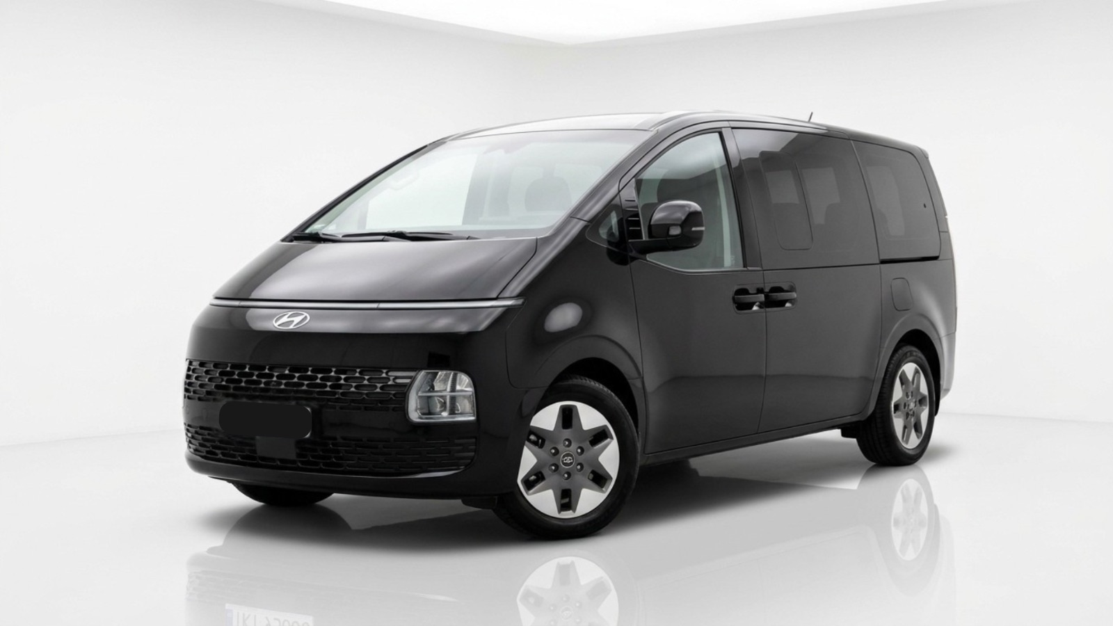Hyundai STARIA Van 2025 1.6 T-GDI HEV